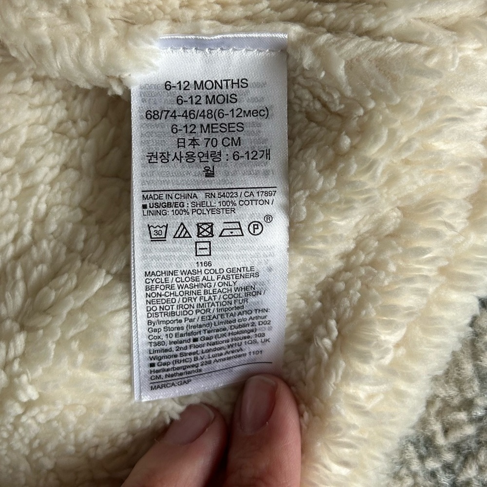 NWT Baby Gap Grey Cotton Sherpa Hooded Jacket size 6-12 months - Picture 13 of 13